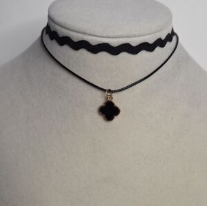 Clover Pendant Necklace